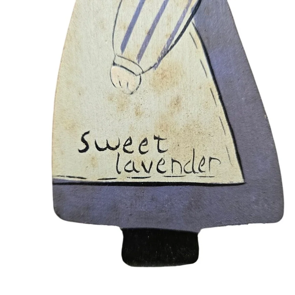 Vintage Sweet Lavender Wooden Pilgrim‎ Girl Boy Rolling Toys Decor